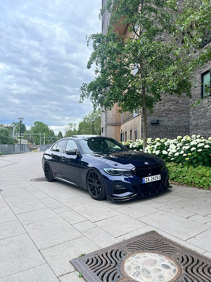 BMW 330e 5 of 19