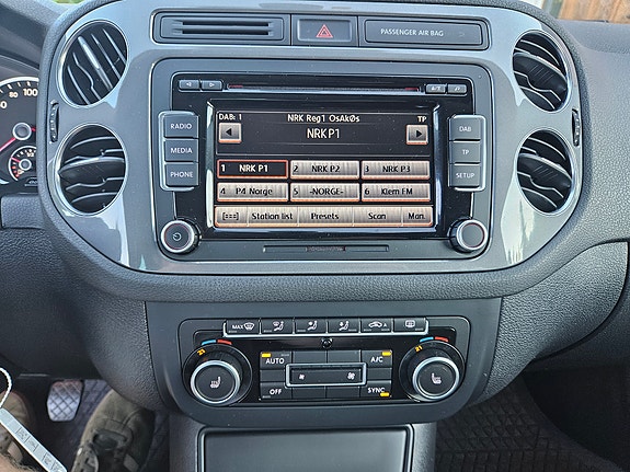 Volkswagen Tiguan 9 of 16