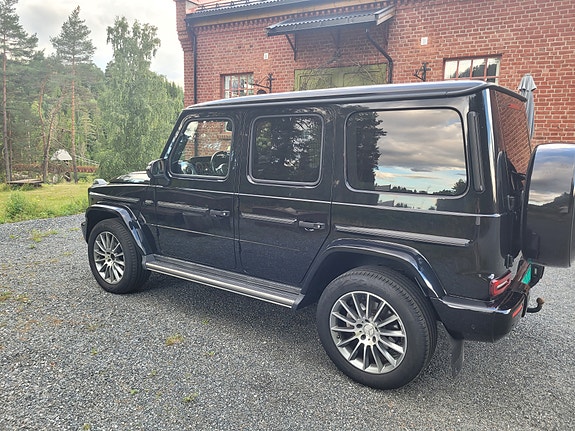 Mercedes-Benz G350 d 2 of 20