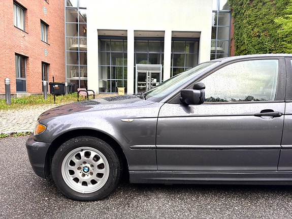 BMW 316i 4 of 30