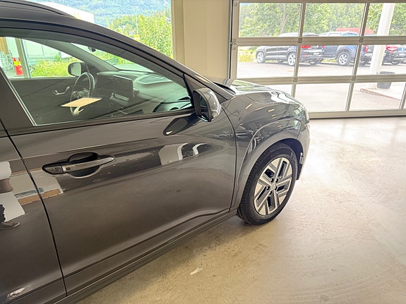 Hyundai Kona 5 of 5
