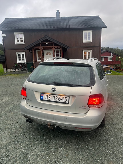 Volkswagen Golf VI 3 of 5