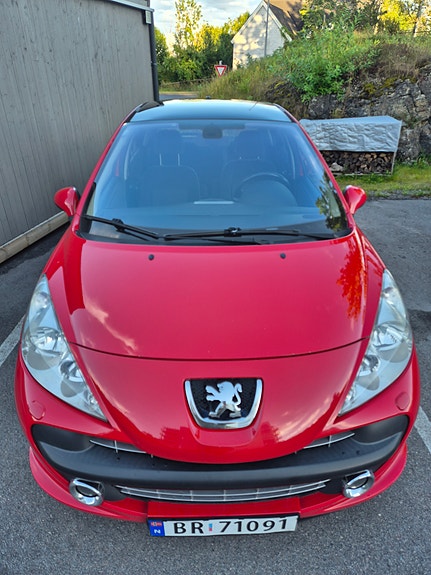 Peugeot 207 3 of 19