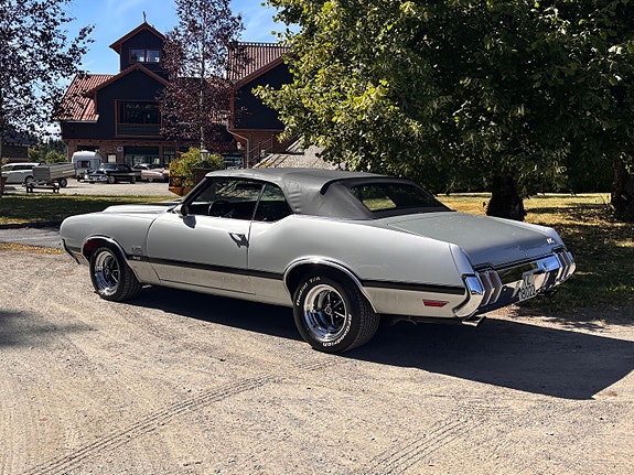 Oldsmobile 442 9 of 30