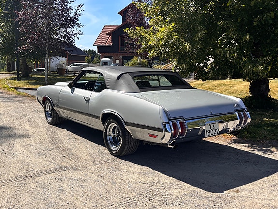 Oldsmobile 442 10 of 30
