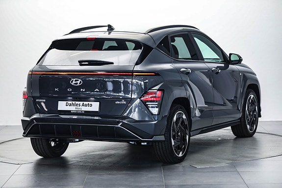 Hyundai Kona 3 of 5