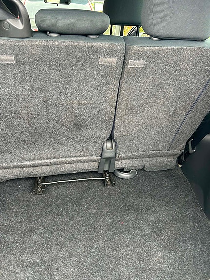 Toyota Yaris 21 of 22