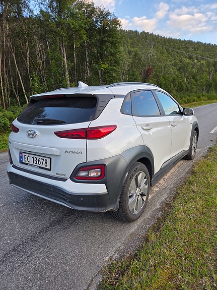 Hyundai Kona 5 of 5