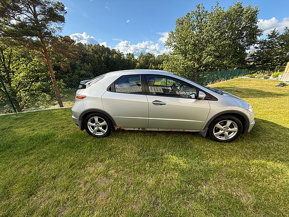 Honda Civic 3 of 5