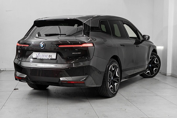 BMW iX 3 of 5