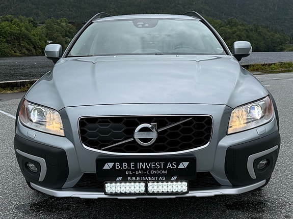 Volvo XC70 3 of 5