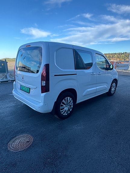 Peugeot Partner Electric 5 of 5