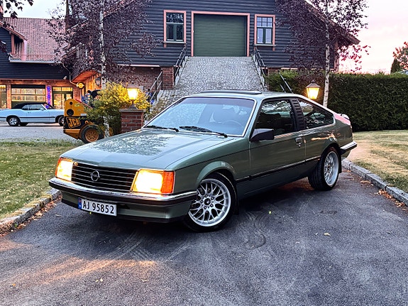 Opel Monza 2 of 20