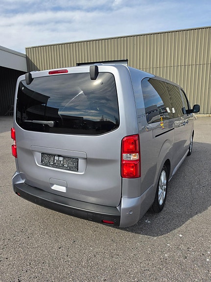 Opel Zafira Life 5 of 5