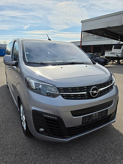 Opel Zafira Life 3 of 5
