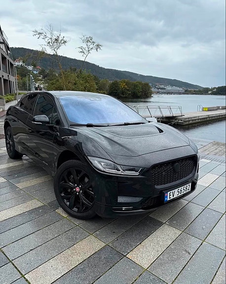 Jaguar I-PACE 9 of 16