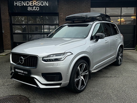 Volvo XC90 2 of 5