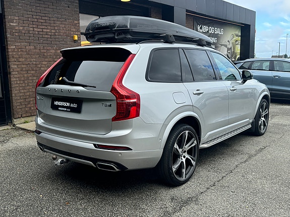 Volvo XC90 7 of 30