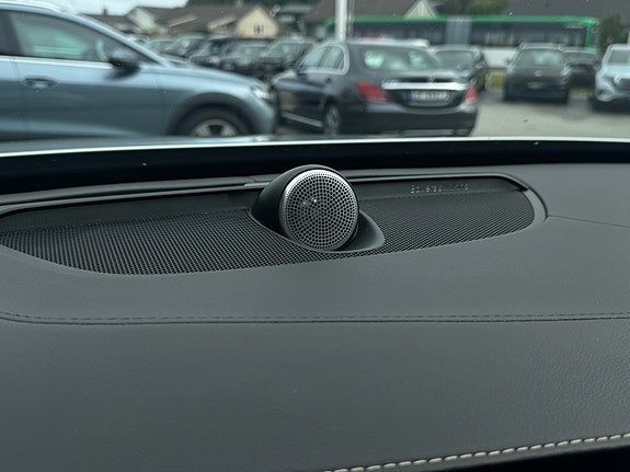 Volvo XC90 23 of 30