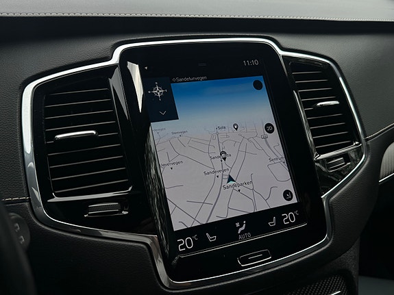 Volvo XC90 22 of 30