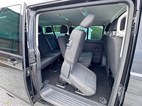 Volkswagen Transporter 18 of 30