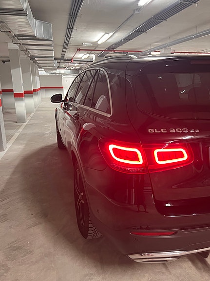Mercedes-Benz GLC300 de 19 of 30