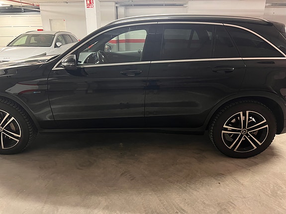 Mercedes-Benz GLC300 de 9 of 30