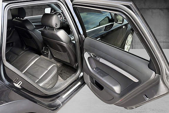Audi A6 allroad 11 of 18