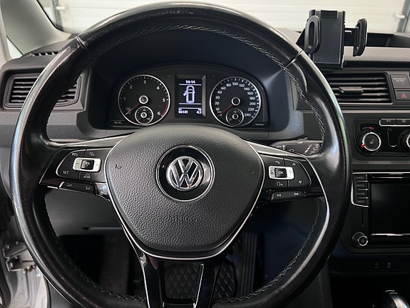 Volkswagen Caddy Maxi 27 of 30