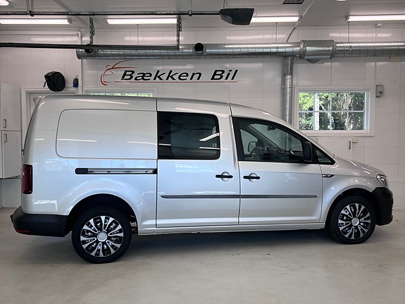 Volkswagen Caddy Maxi 5 of 5