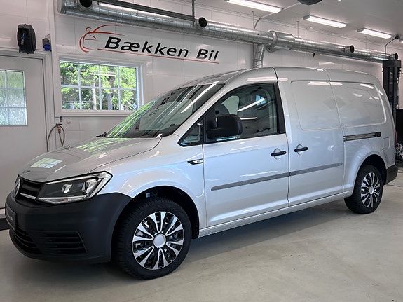 Volkswagen Caddy Maxi 16 of 30