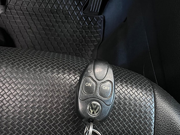 Volkswagen Caddy Maxi 26 of 30