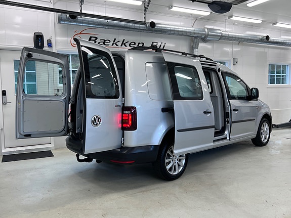 Volkswagen Caddy Maxi 15 of 30