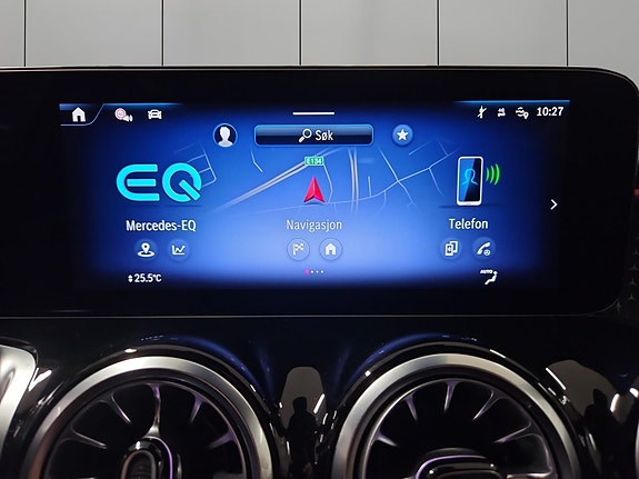 Mercedes-Benz EQB300 19 of 30