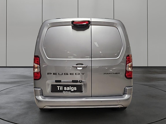 Peugeot Partner 4 of 5