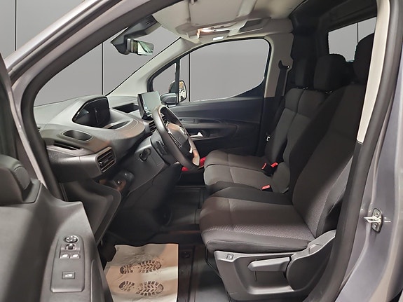 Peugeot Partner 10 of 28