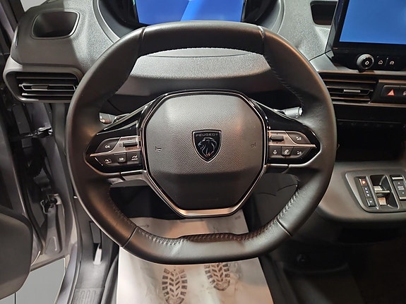 Peugeot Partner 12 of 28