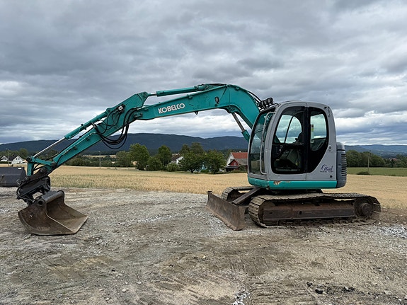 Kobelco Sk70 sr 2 of 19