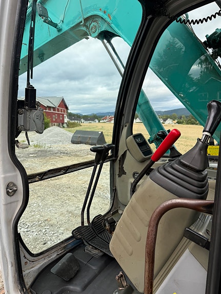 Kobelco Sk70 sr 8 of 19