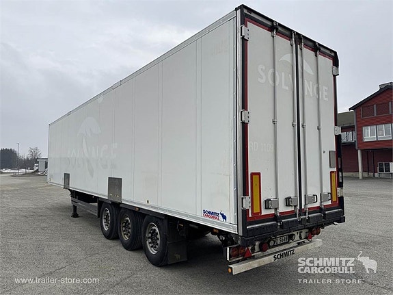 Schmitz Cargobull SKO Reefer Multitemp 3 of 14