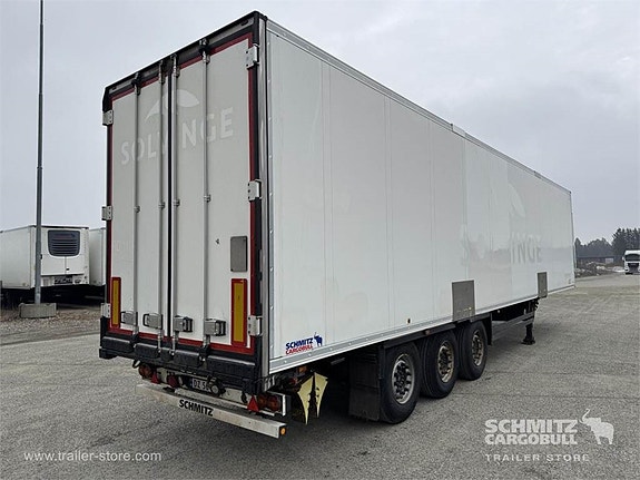 Schmitz Cargobull SKO Reefer Multitemp 5 of 14