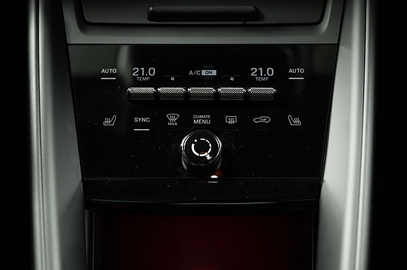 Porsche Macan 4S 28 of 30