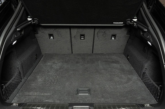 Porsche Macan 4S 29 of 30