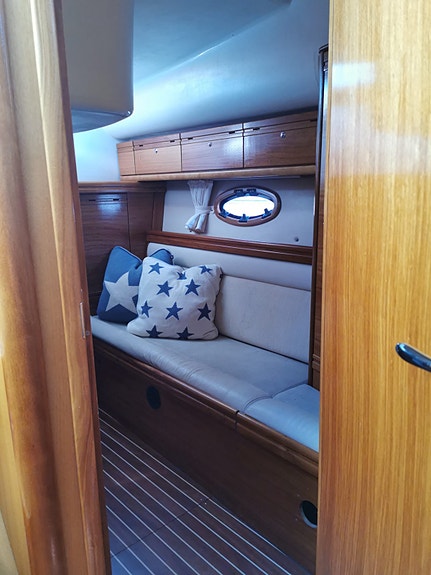 Bavaria 35 Sport 2 x Volvo Penta D6 370 - 42 knop. Skipsreg, finans 16 of 22