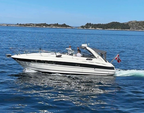 Bavaria 35 Sport 2 x Volvo Penta D6 370 - 42 knop. Skipsreg, finans 2 of 22