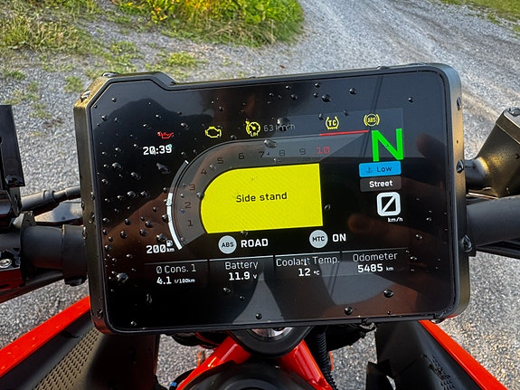 KTM 390 Duke 6 of 6