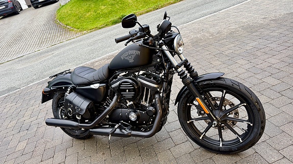 Harley-Davidson XL 883N Iron 11 of 29