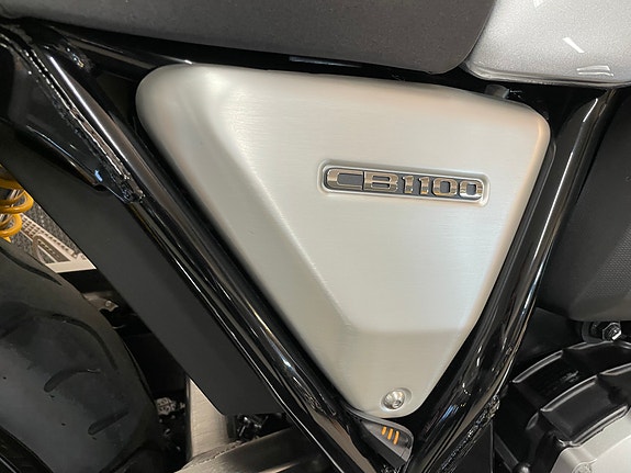 Honda CB 1100 RS *** SERVICE/GARANTI *** 16 of 30