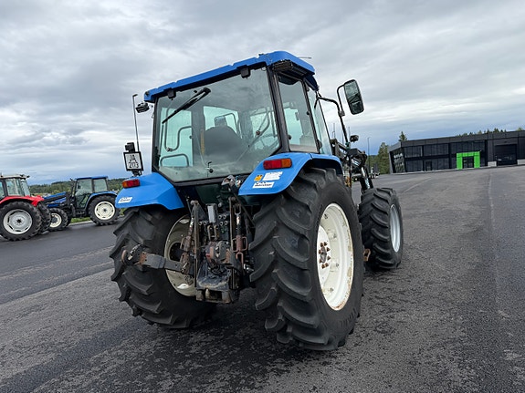 New Holland TL 90 27 of 30