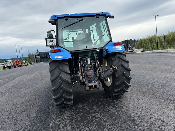 New Holland TL 90 24 of 30